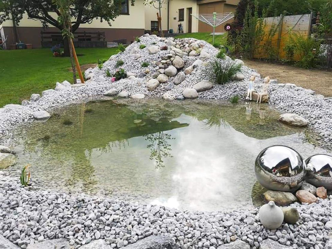 Teichbau im Garten